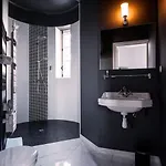 Chateau Haute Roche Bed & Breakfast Oudon