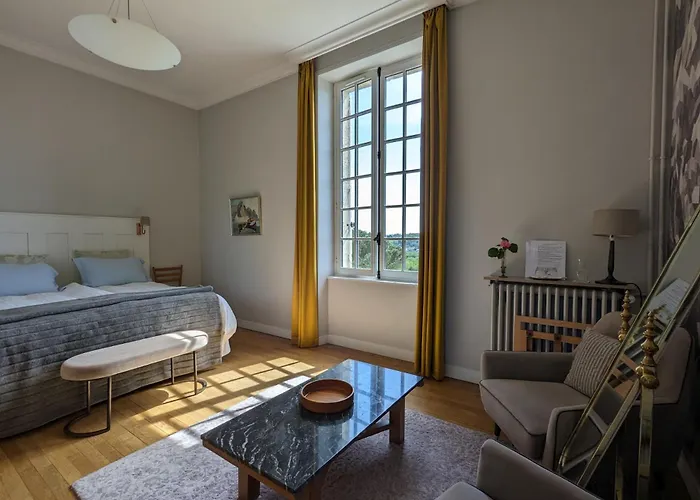 Chateau Haute Roche Bed & Breakfast Oudon